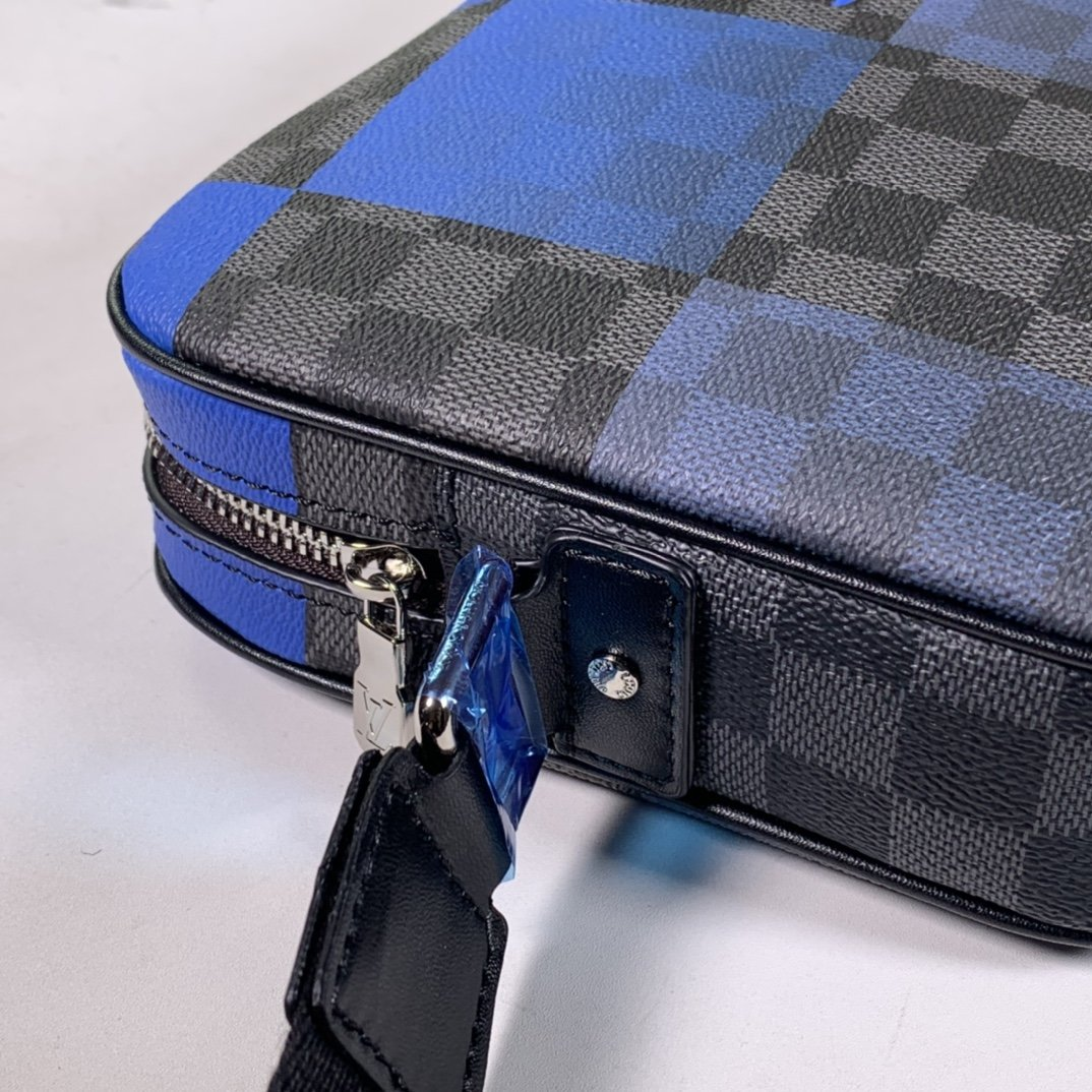 Luxe Touch Bags