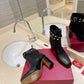 VL GARAVANI ROCKSTUD GRAINY CALFSKIN ANKLE BOOT BLACK 3W2S0P62VCE 0NO