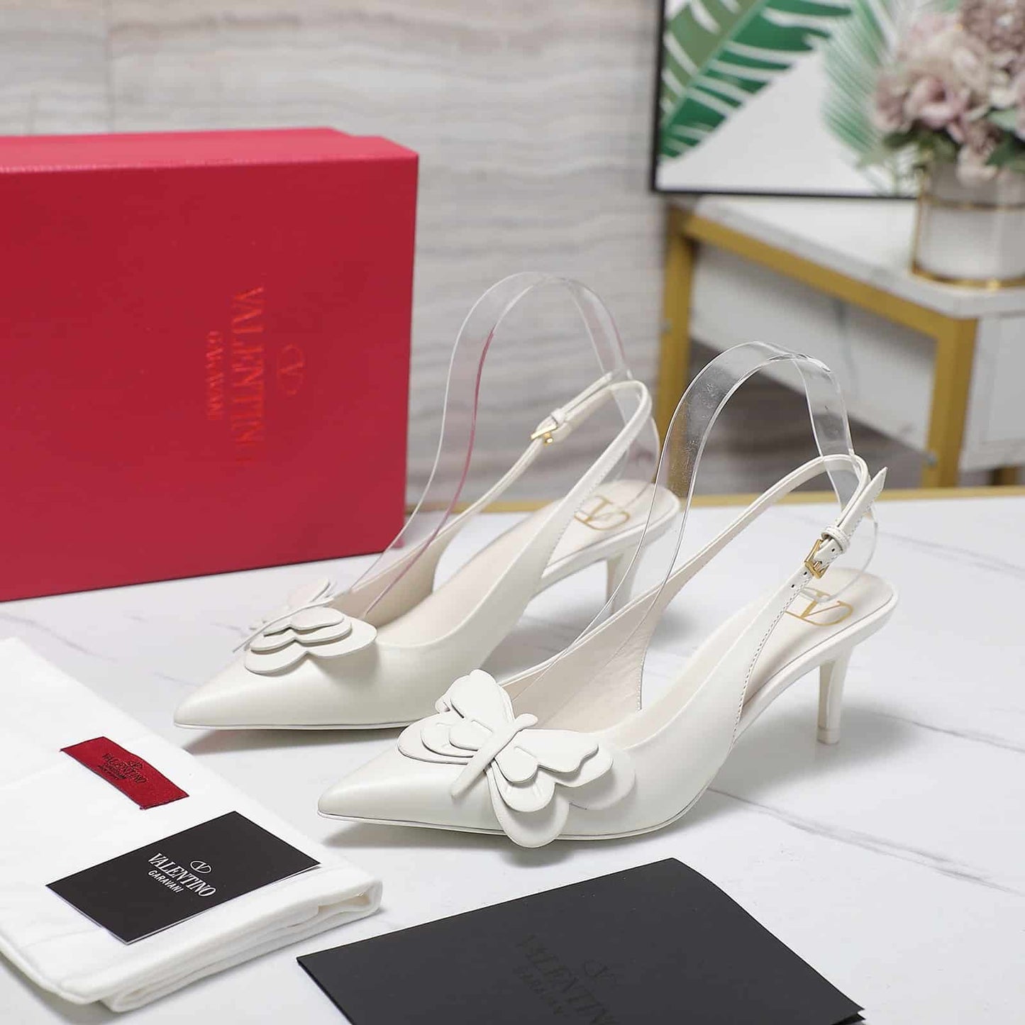 VO GARAVANI PAPIER PHALÈNE SLINGBACK PUMPS WHITE