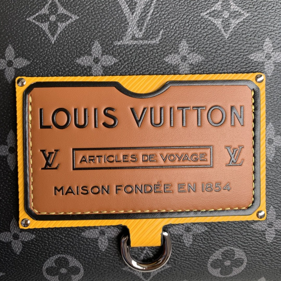 Luxe Touch Bags