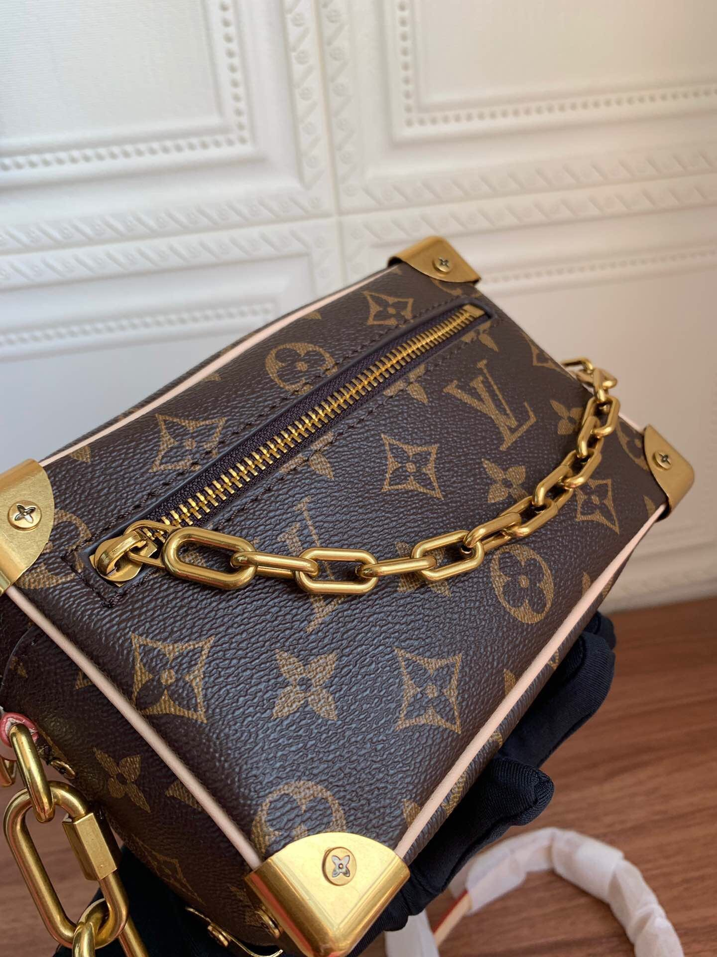 Luxe Touch Bags