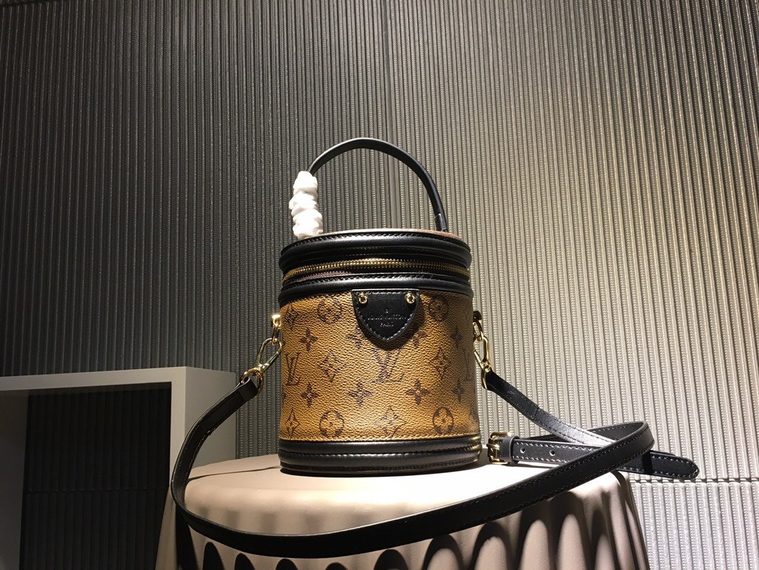 Luxe Touch Bags