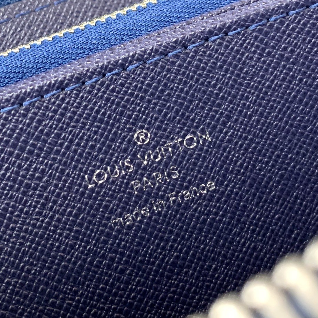 Luxe Touch Bags