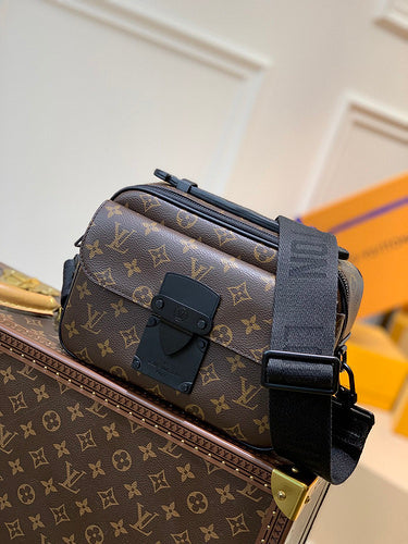 Fashion Luxe Touch bags - 3032