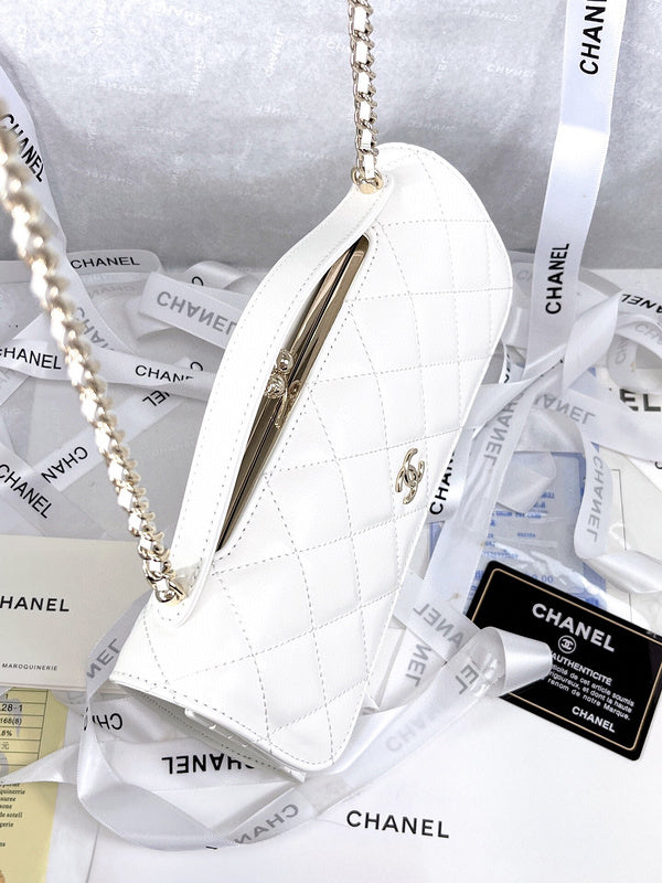 Luxe Touch Bags 

 -  Bags - 2846