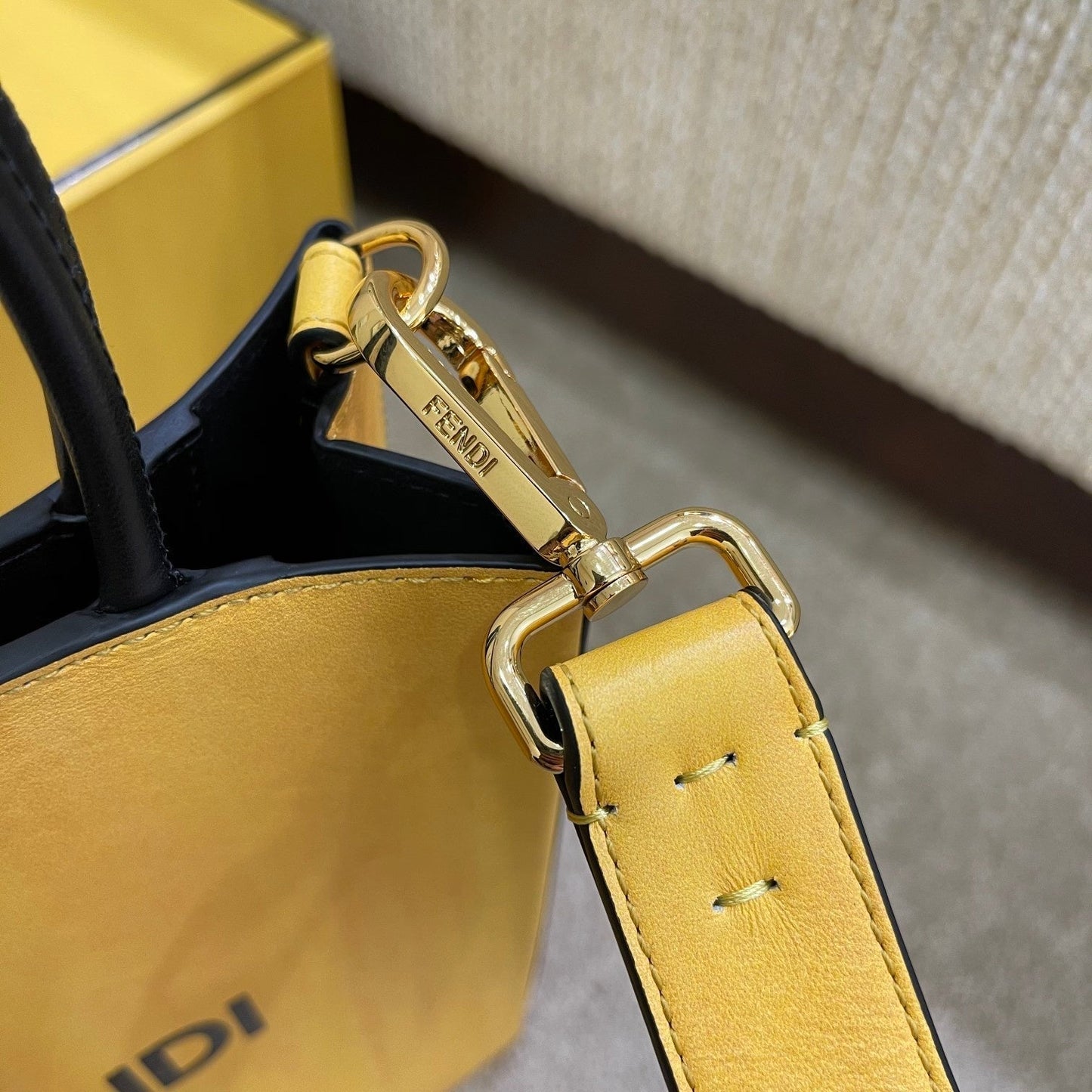 Luxe Touch -  Bag - FED - 435