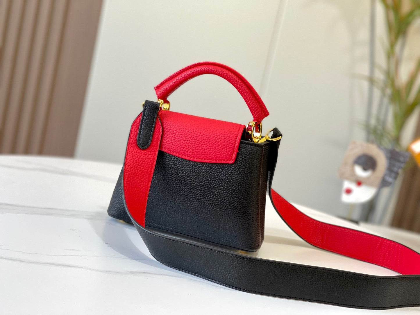 Elite Carryalls
