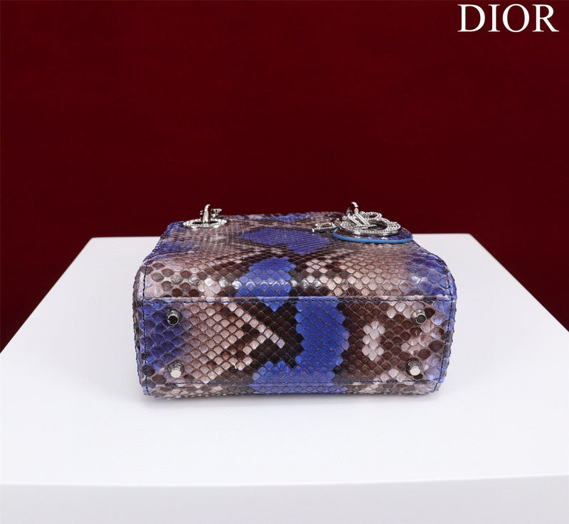 LTB - Luxe Touch Bags - 1703