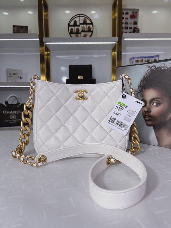 Luxe Touch Bags 

 -  Bags - 3388