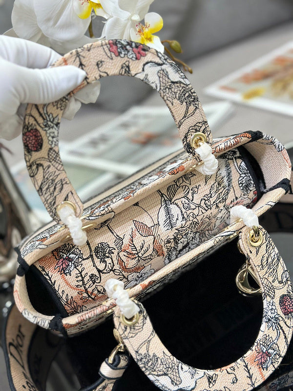 LTB - Luxe Touch Bags - 071