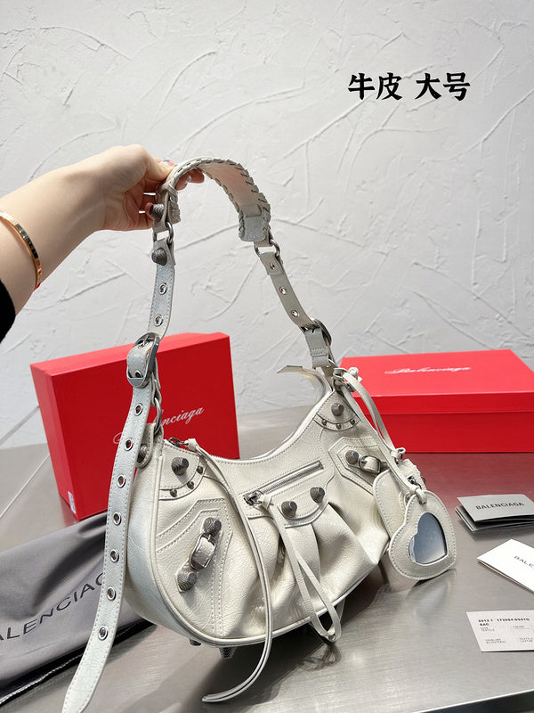 Luxe Touch Fashion - BGA Bags - 1604