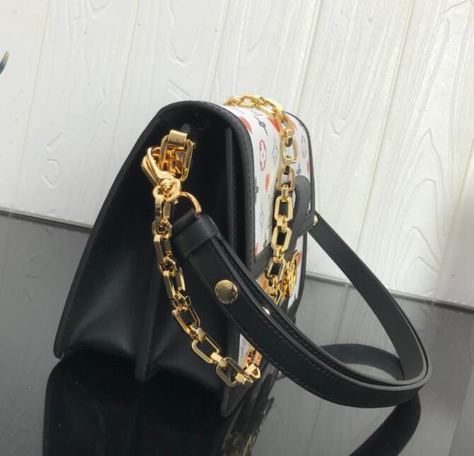 Luxe Touch Bags -   2681