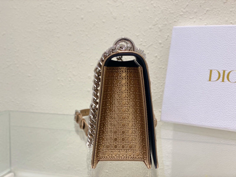 LTB - Luxe Touch Bags - 626