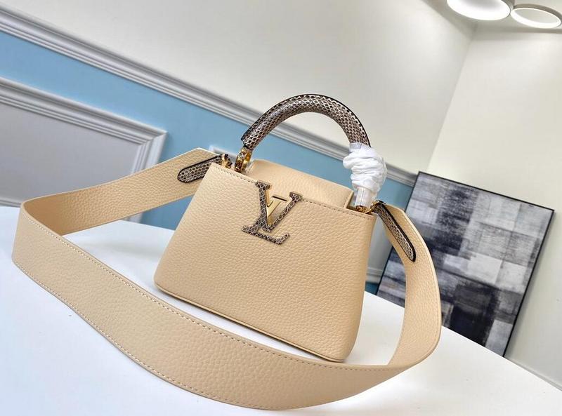Luxe Touch Bags -   2575