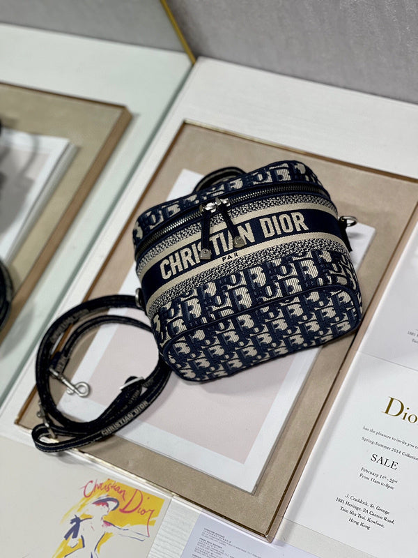 LTB - Luxe Touch Bags - 1938