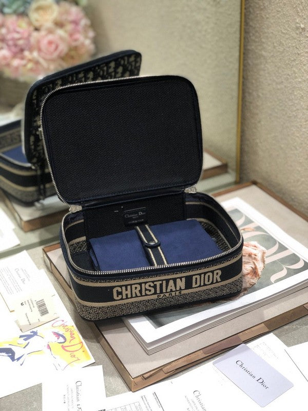 LTB - Luxe Touch Bags - 1948
