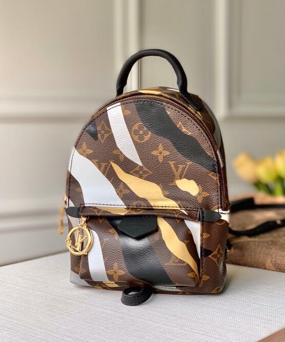 Luxe Touch Bags -   3100