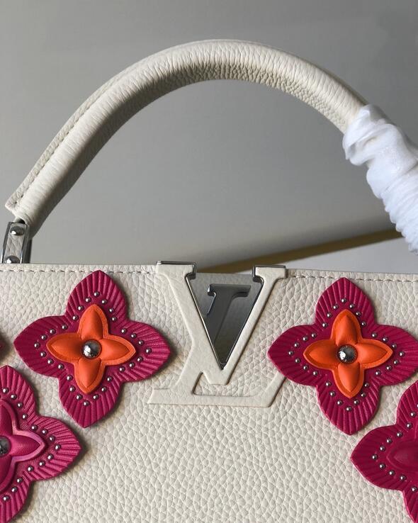 Luxe Touch Bags -   3098