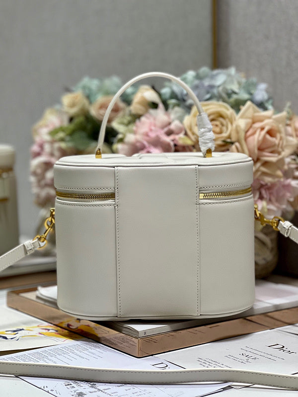 LTB - Luxe Touch Bags - 596