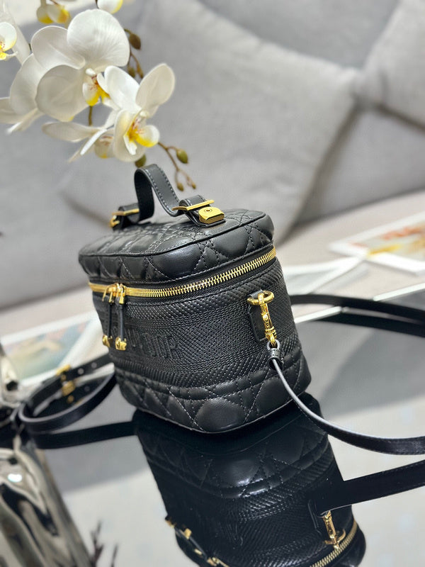 LTB - Luxe Touch Bags - 061