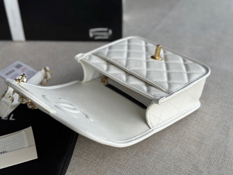 Luxe Touch Bags 

 -  Bags - 2786