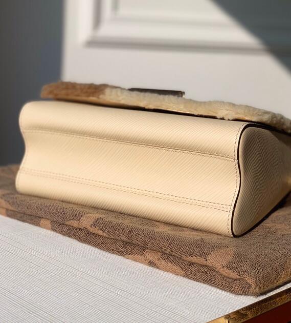 Luxe Touch Bags -   3052