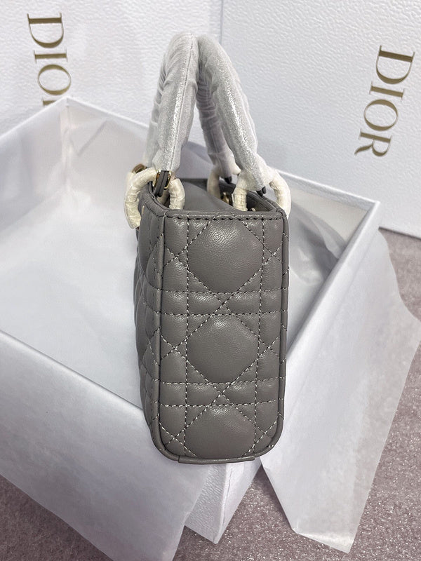LTB - Luxe Touch Bags - 579