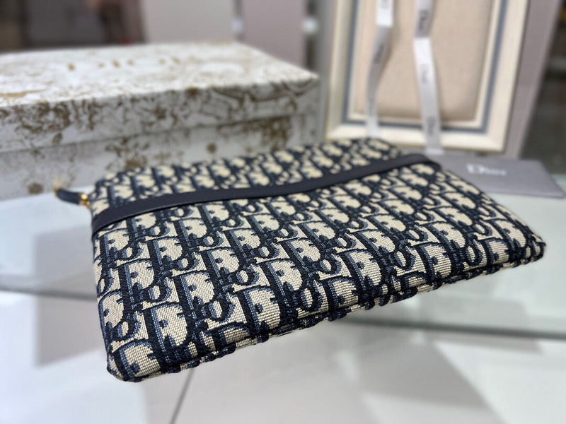 LTB - Luxe Touch Bags - 581