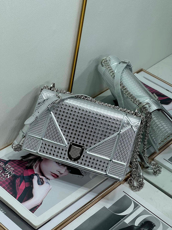 LTB - Luxe Touch Bags - 647