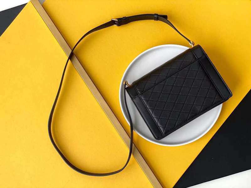 Luxe Touch - SLY Bags 158