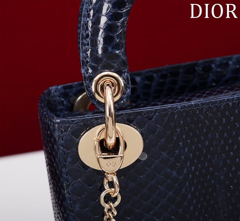 LTB - Luxe Touch Bags - 105