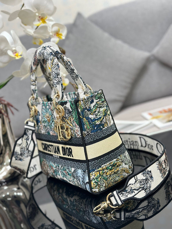 LTB - Luxe Touch Bags - 283