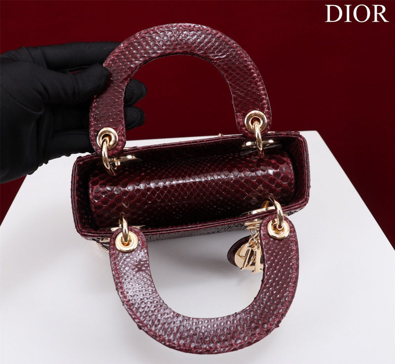 LTB - Luxe Touch Bags - 114
