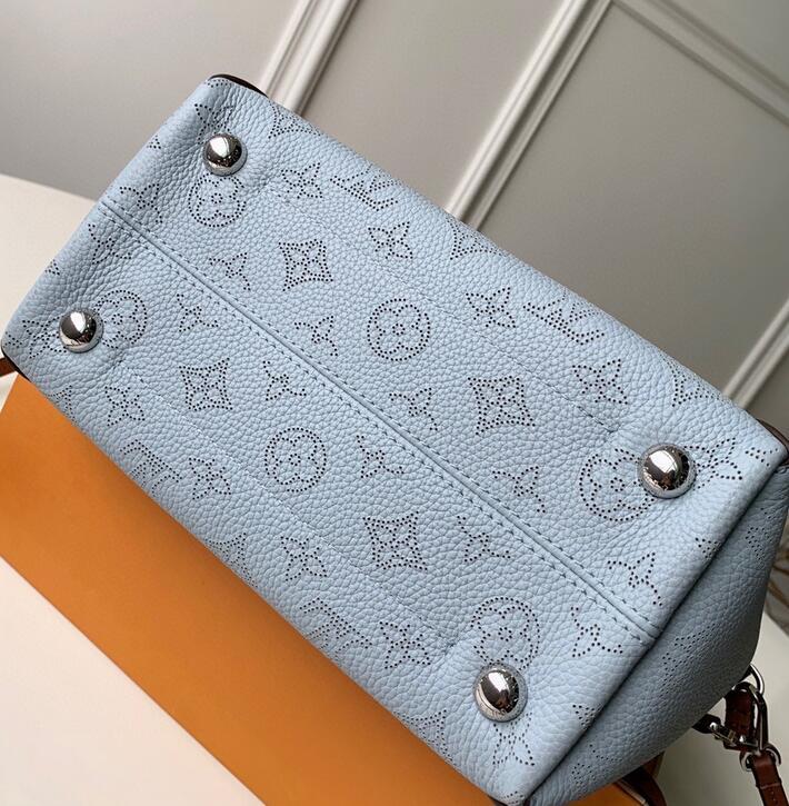 Luxe Touch Bags -   2982
