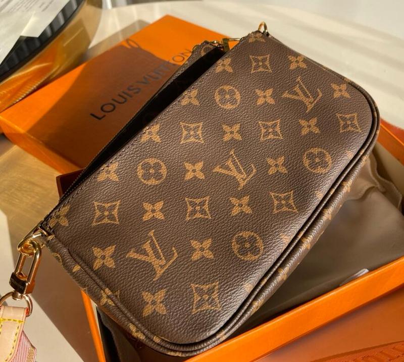 Luxe Touch Bags -   2559