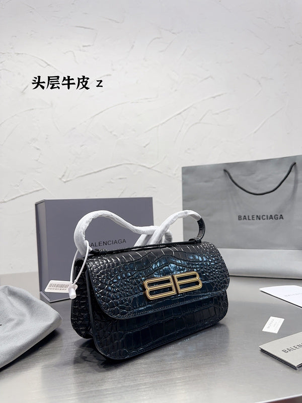 Luxe Touch Fashion - BGA Bags - 1576