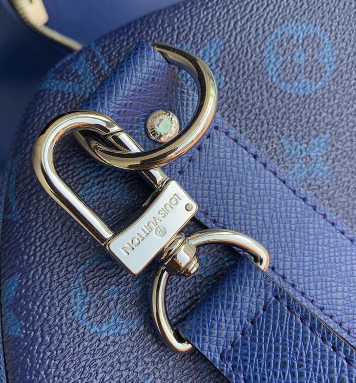 Luxe Touch Bags -   3072