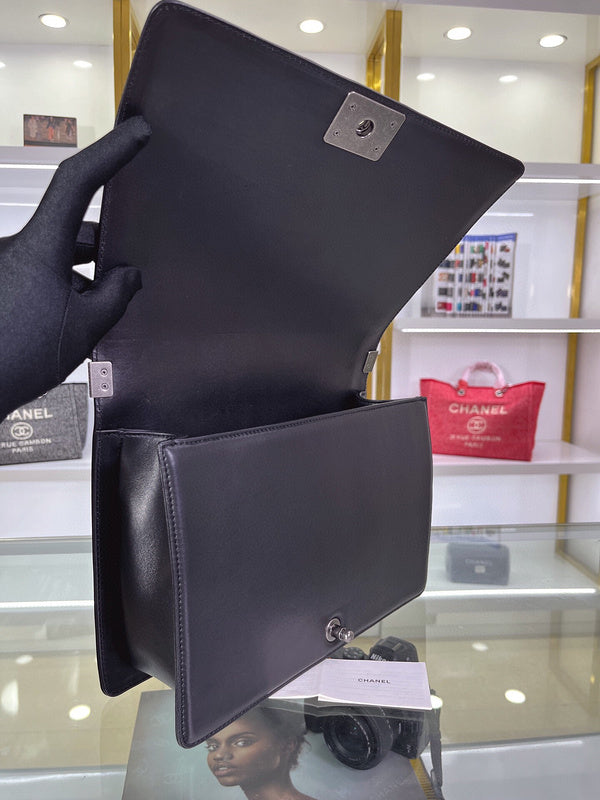 Luxe Touch Bags 

 -  Bags - 3367
