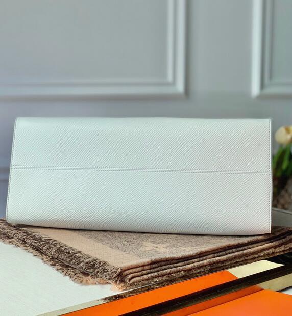 Luxe Touch Bags -   3152