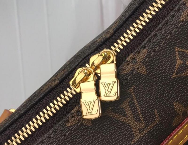 Luxe Touch Bags -   2738