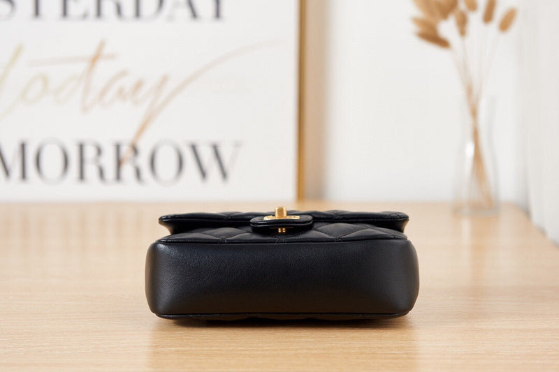 Luxe Touch Bags 

 -  Bags - 2942
