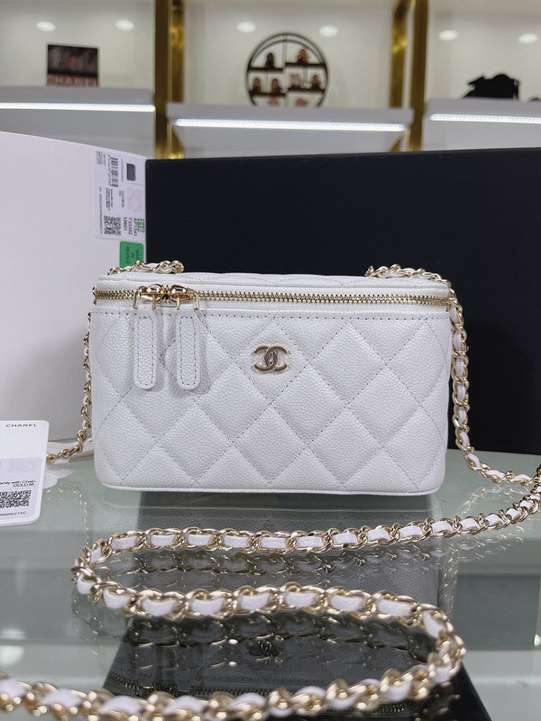 Luxe Touch Bags 

 -  Bags - 3125