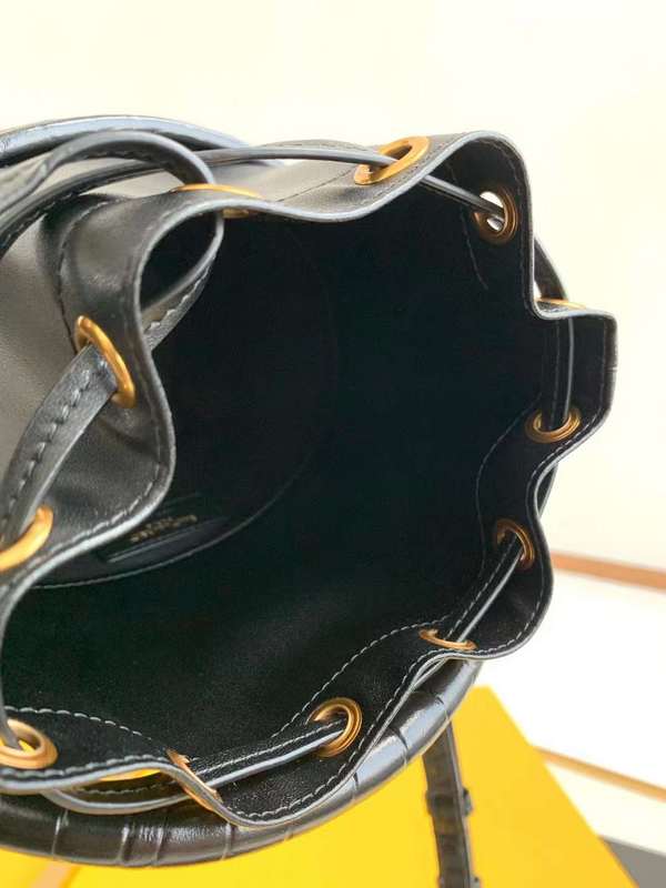 Luxe Touch - SLY Bags 125