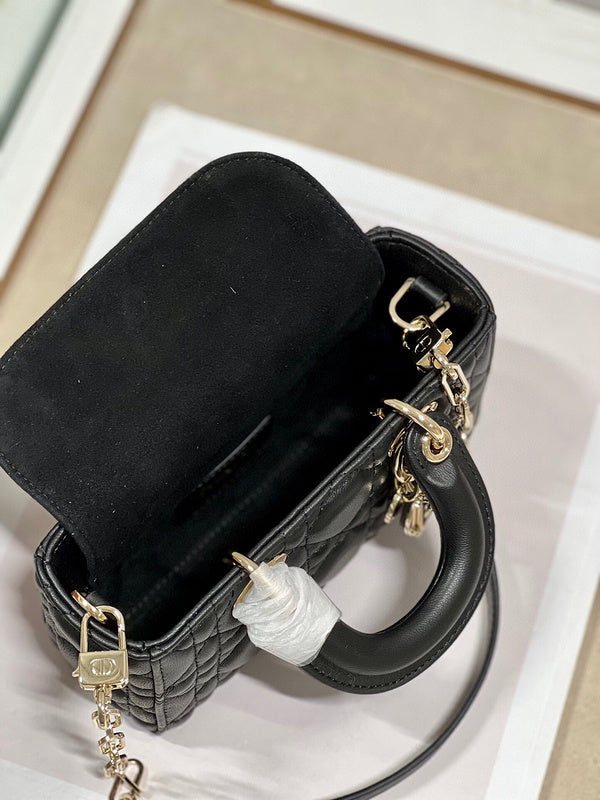LTB - Luxe Touch Bags - 1819