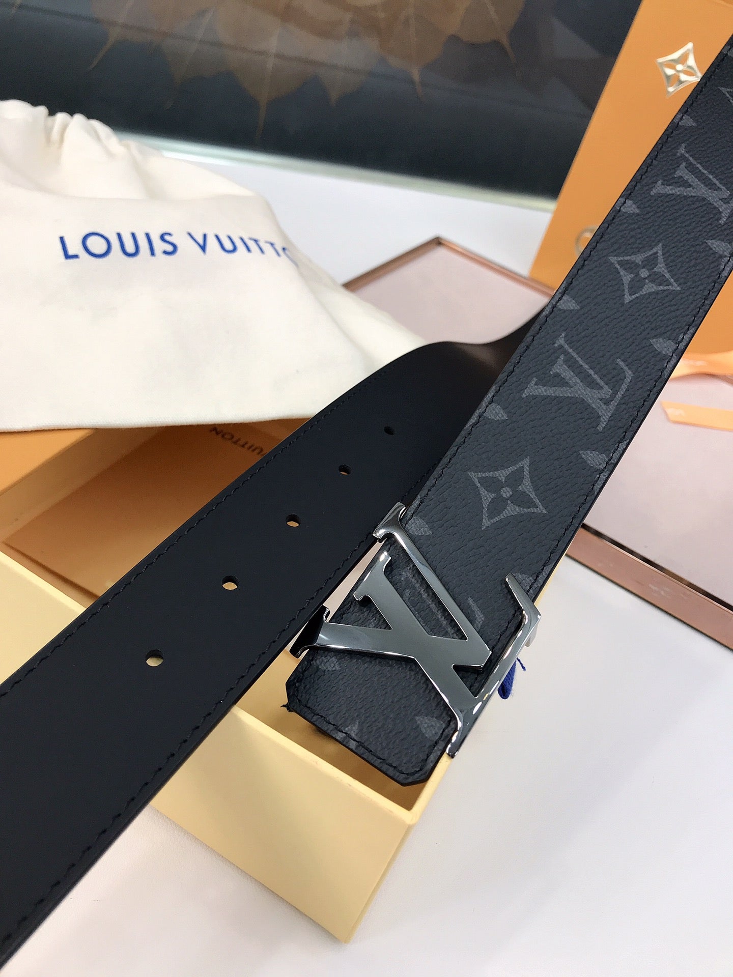 LTB  -Luxury  LUV  BELTS 003