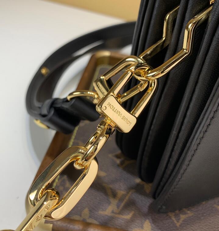 Luxe Touch Bags -   2487