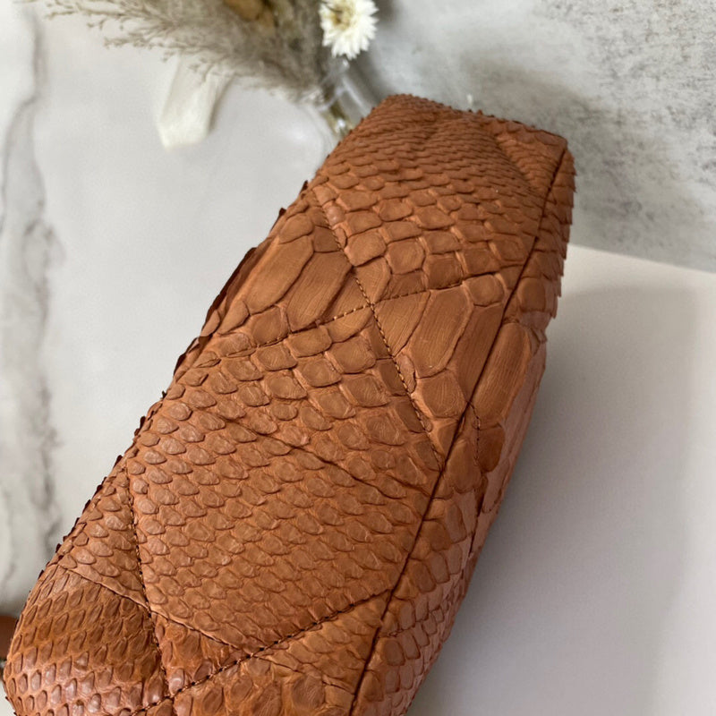 Luxe Touch Bags 

 -  Bags - 3063