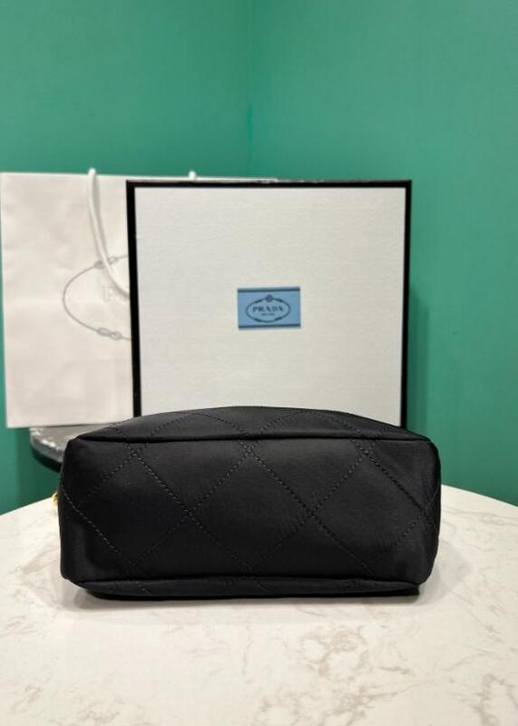 Luxe Touch Bags 

 - PD Bags - 009