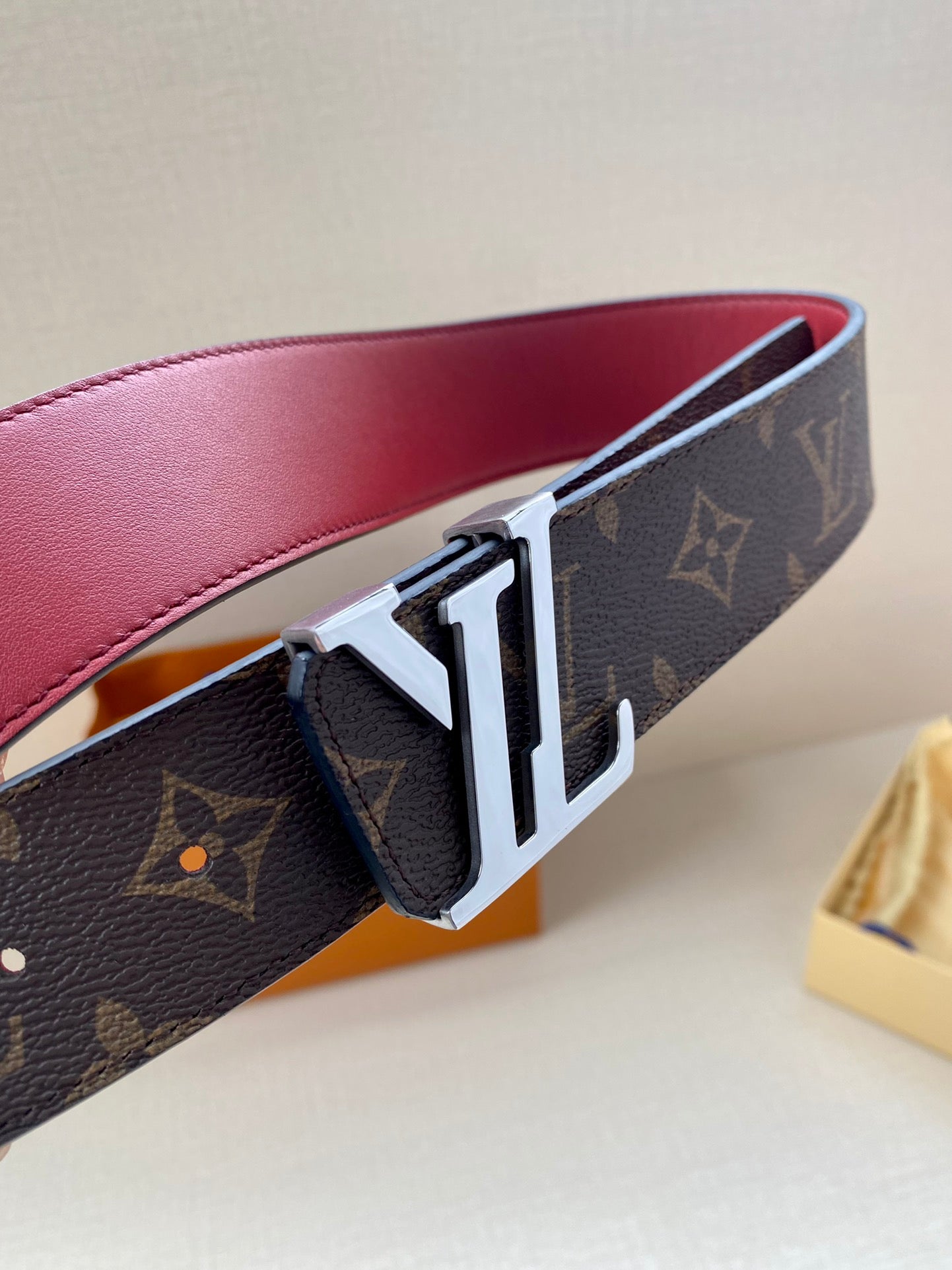 LTB  -Luxury  LUV  BELTS 019