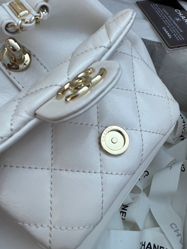 Luxe Touch Bags 

 -  Bags - 3427